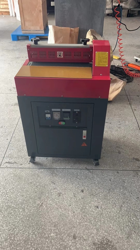 Máquina de colagem de fusão a quente para fabricação de calçados para colagem de papel de parede de laminação
