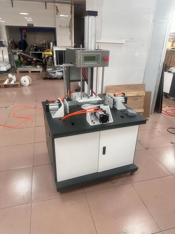 Máquina de prensagem de ar de caixa rígida de 900*1000*1600mm para a formação de papel