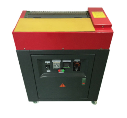 Máquina de revestimento de colagem de derretimento a quente de couro 220V para aplicação de cola