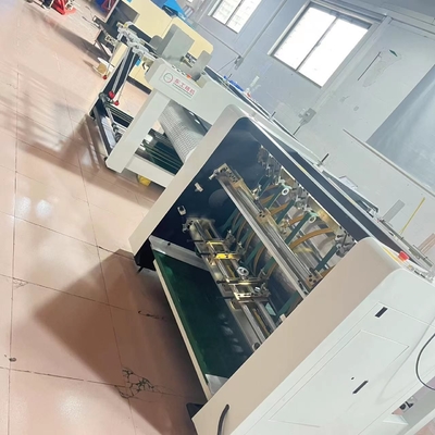 Fácil de operar máquina V Grooving para fazer caixa de presente